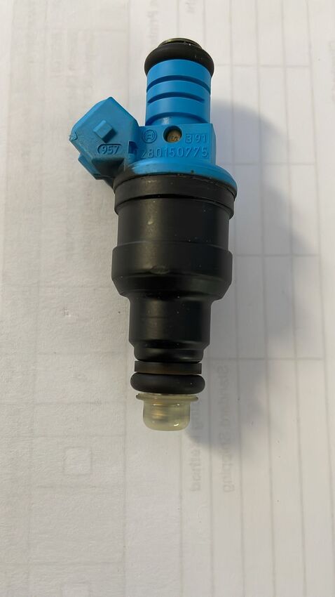 Bosch Fuel Injector - 0 280 150 775