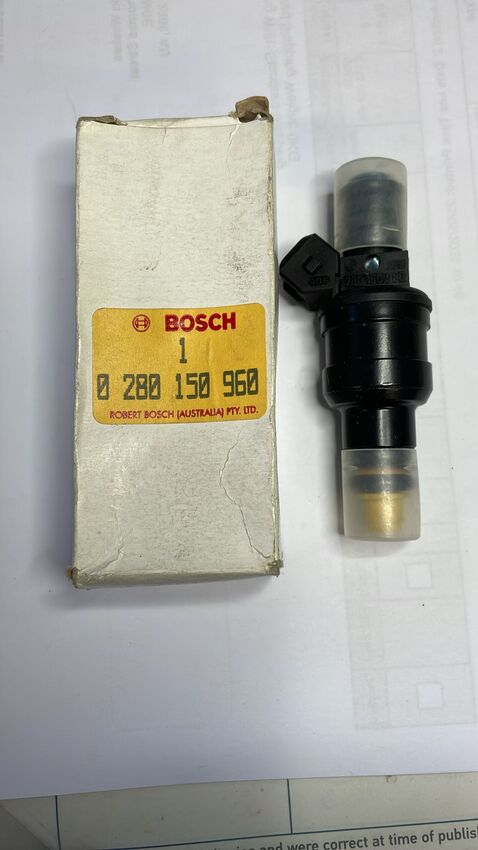 Bosch Fuel Injector For Holden V8 and V6 - 0280150960