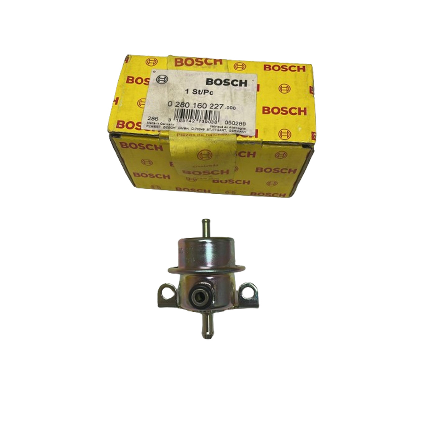 Bosch Fuel Pressure Regulator For Mitsubishi, Peugeot, Porsche, Saab 9000