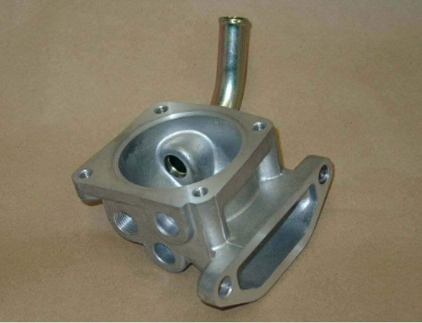 Lower Thermostat Housing For Toyota Landcruiser FJ75-4.0L 3F-16304-61010NG