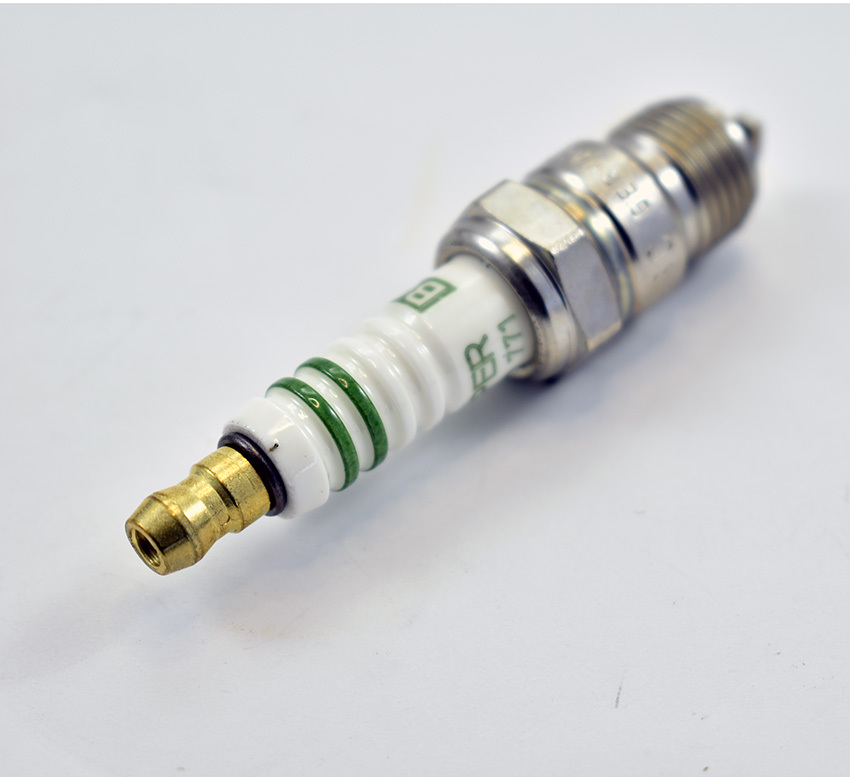 Bosch Spark Plug For Holden Torana LC 2.6L/2.8L, LH, LX 2.8L/3.3L/4.1L/5.0L, LJ