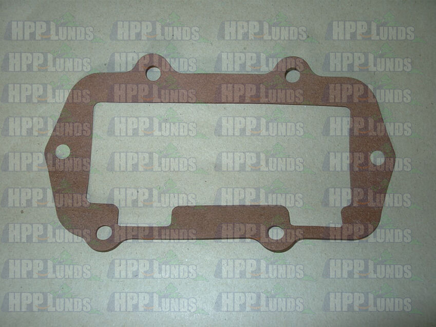 Transfer Case Adapter Gasket For Toyota Hilux YN67-4Y 2.2L Carby  08/1985-07/88