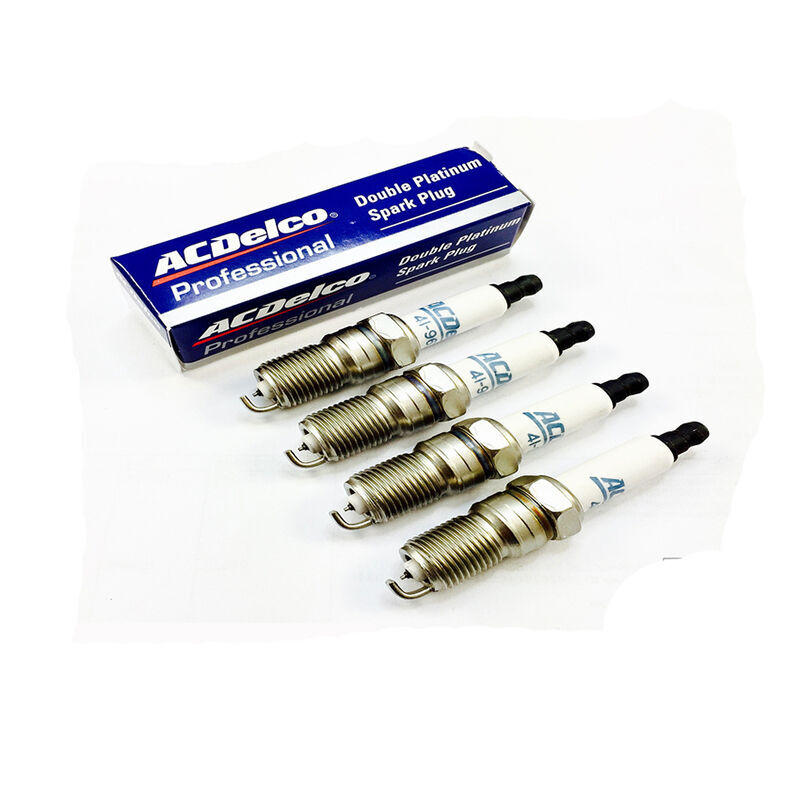 Spark Plug 4 Pack for Toyota Echo NCP10 1.3L 4 CYL 2NZFE 9/99-6/05 41800