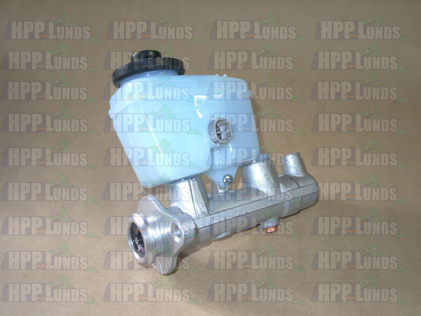 Brake Master Cylinder For Toyota Landcruiser HZJ79 - 4.2L 1HZ Dsl 47201-60831NG