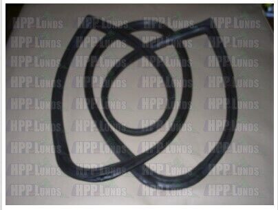 Windscreen Rubber Seal  For Toyota Hilux YN65-3Y 2.0L Carby  08/1983-08/88