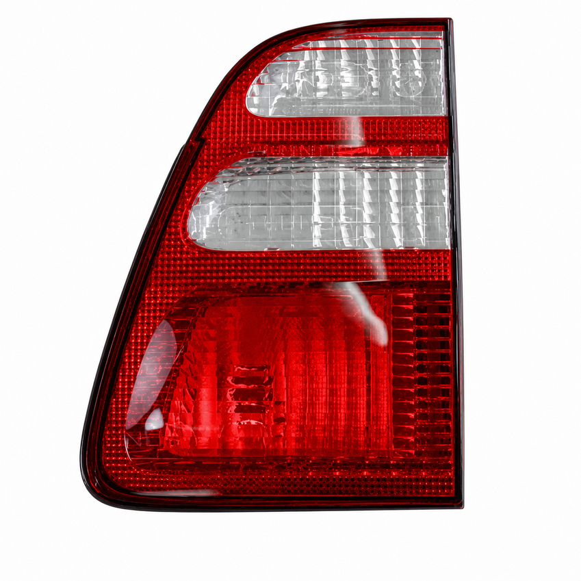 Tail Light For Toyota Landcruiser HDJ100 - 4.2L 1HDFTE Turbo Dsl 81580-60010NG