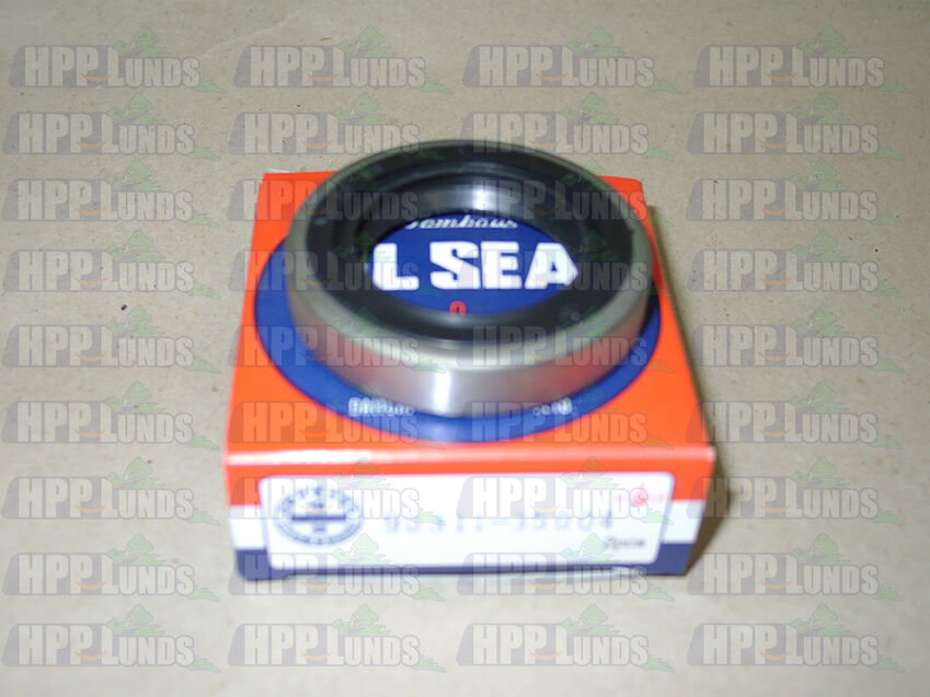 PTO Bearing Retainer Oil Seal For Toyota Landcruiser HJ60-4.0L 2H Dsl