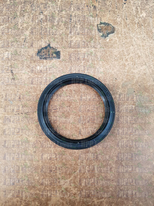 Rear Differential Seal For Toyota Hilux RN106-22R 2.4L Carby 08/88-07/97