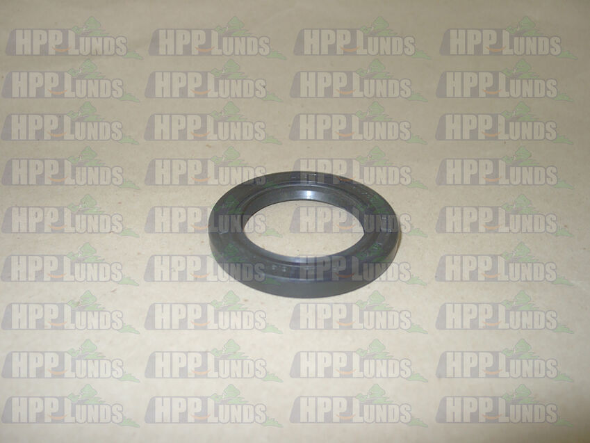 T/Case O/Put Retainer Oil Seal For Toyota Landcruiser FJ62-4.0L 3F 11/84-01/90