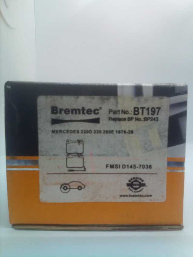 Bremtec Trade-Series Front Brake Pad Set For Mercedes 220D 230 280E