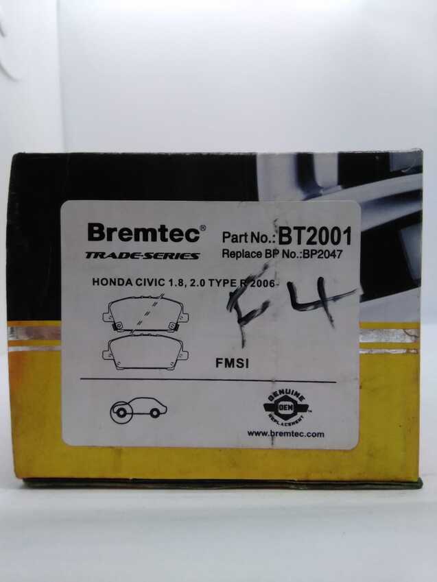 Bremtec Trade-Series Front Brake Pad Set For Honda Civic 1.8L/2.0L Type R