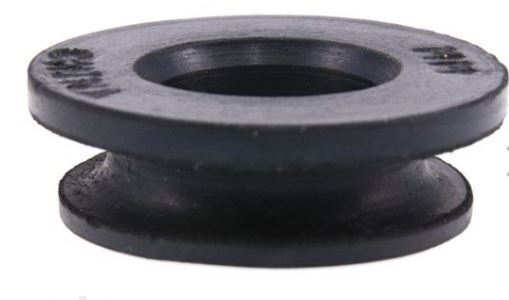 PAT PCV Valve Grommet For Ford LTD  FE 4.1 litre  1984-1988 