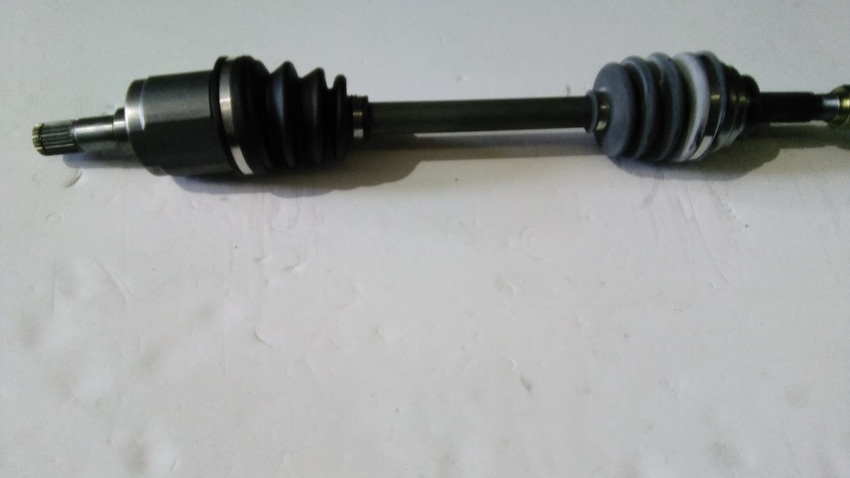 CV Joint Drive Shaft  For Toyota Hi-Lux SR5 2005 - 2011