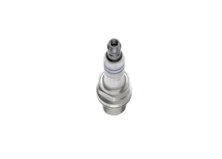 Bosch Spark Plug For Jeep Wrangler Renegade/Sahara/Sport TJ 4.0L ERH