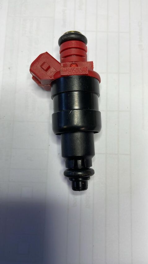 Bosch Fuel Injector - GM90501588 - Set of 4