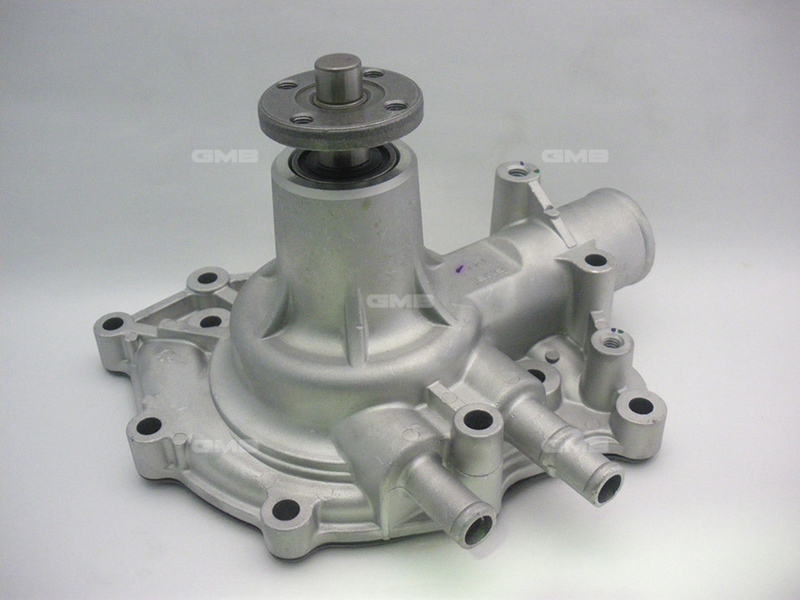 GMB  Water Pump For Ford Fairmont XR 4.7L,XT XW,XY 4.9L,5.8L-Driver Side Outlet