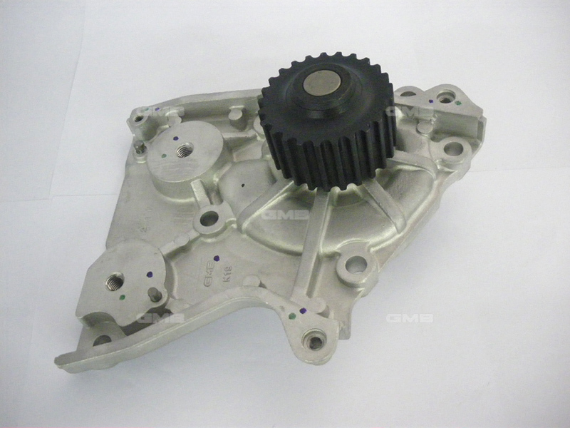 GMB Engine Water Pump For Kia Credos G11 FE 2.0L Auto/Man 4dr