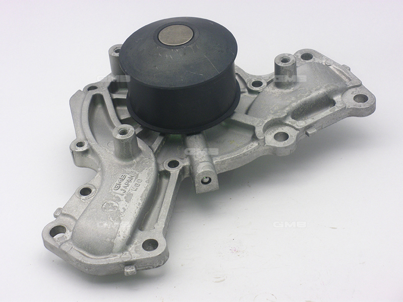 GMB Engine Water Pump For Mitsubishi Pajero NJ,NK V25C 3.5L V6 DOHC-PB MPFI