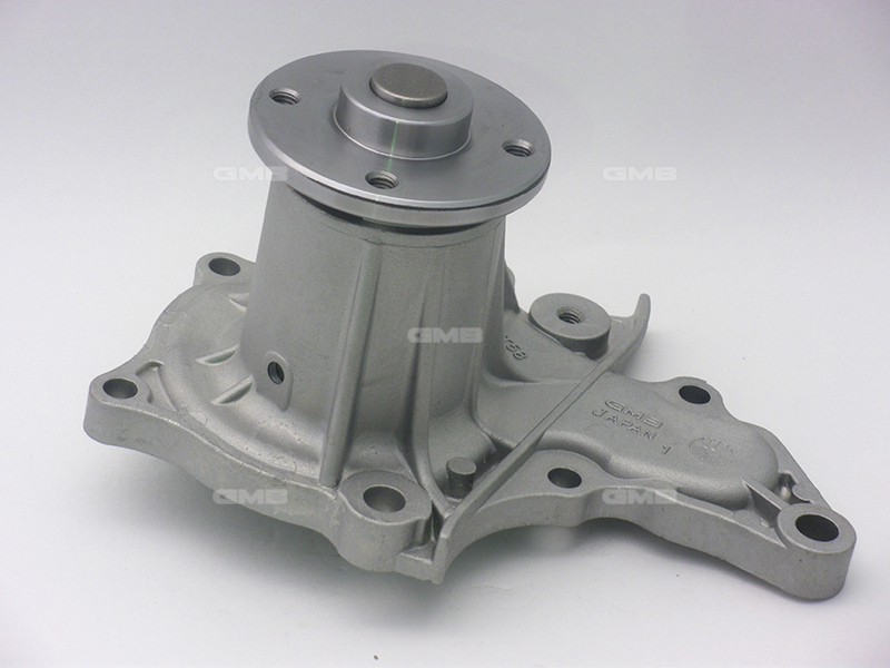 GMB Engine Water Pump For Toyota Corolla AE80 1.3L 2A-LC,AE82 1.6L 4A-LC 4cyl