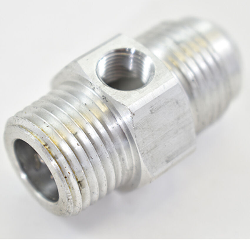 1/2 NPT MALE TO MALE FLARE -10 WITH 1/8 NPT GAUGE PORT White