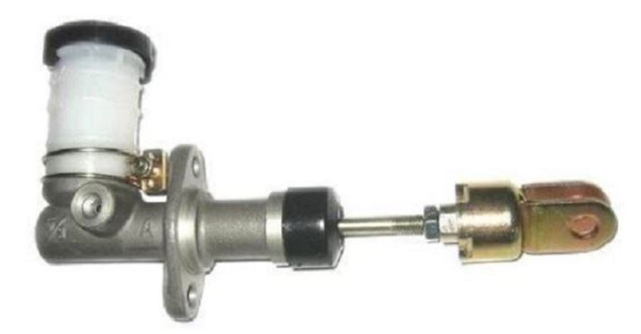 New Brake Master Cylinder For NISSAN NAVARA D21 2D Ute RWD 1985 - 1997