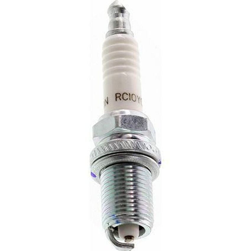 Champion Copper Plus Spark Plug For Mitsubishi Nimbus N34W N84W 2.4L Petrol 4G64
