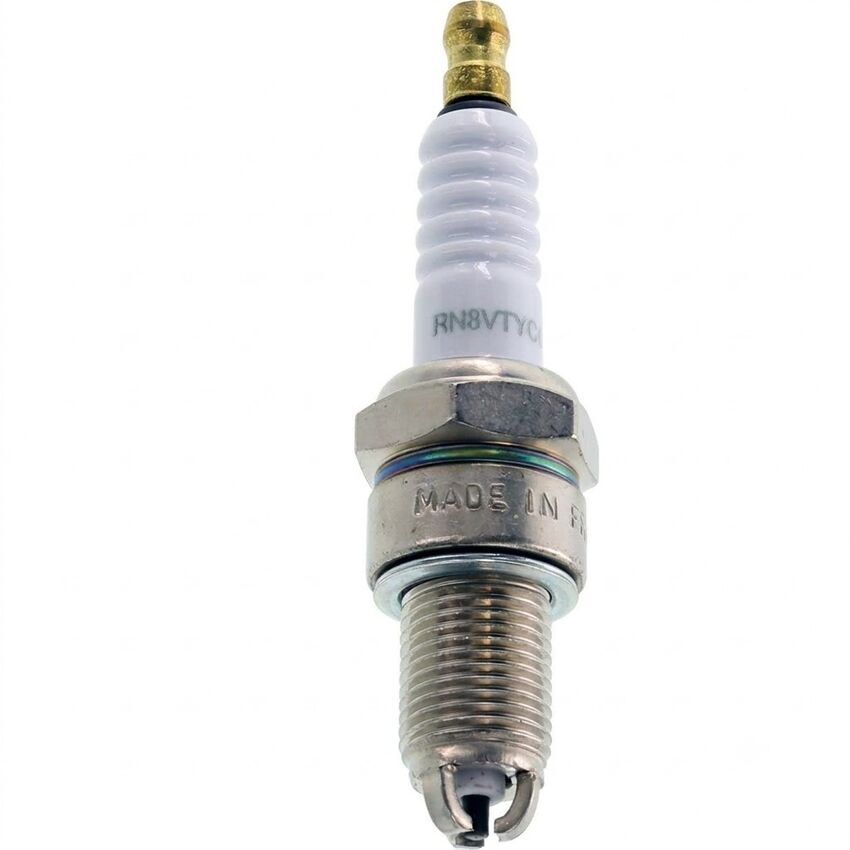 Champion Copper Plus Spark Plug - OE025 RN8VTYC4